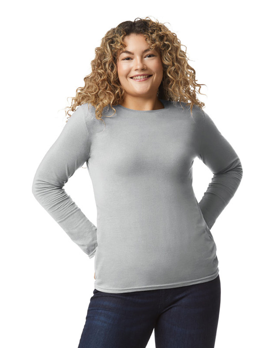 Gildan 64400 Unisex Softstyle Long Sleeve T-Shirt - Sport Grey - model front