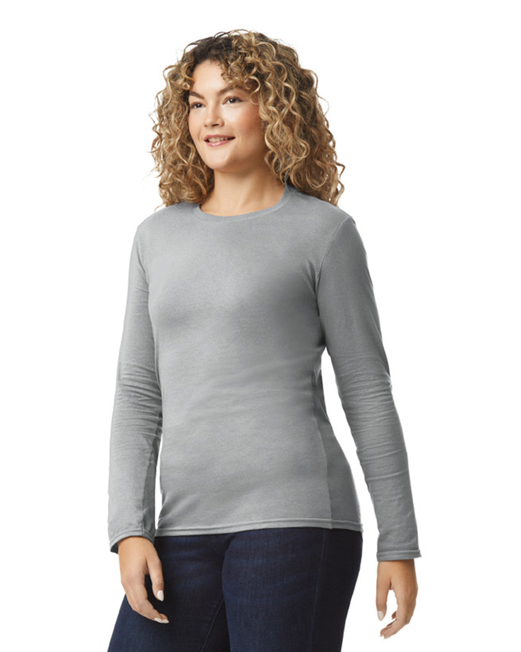 Gildan 64400 Unisex Softstyle Long Sleeve T-Shirt - Sport Grey - model side