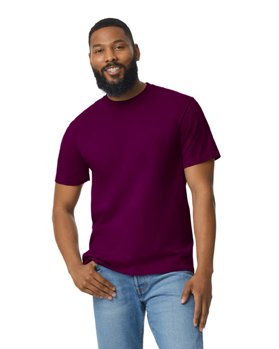 Gildan 65000 Unisex Softstyle Midweight T-Shirt - Maroon - model front