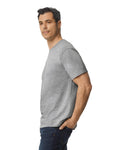 Gildan 65000 Unisex Softstyle Midweight T-Shirt - Sport Grey - model side