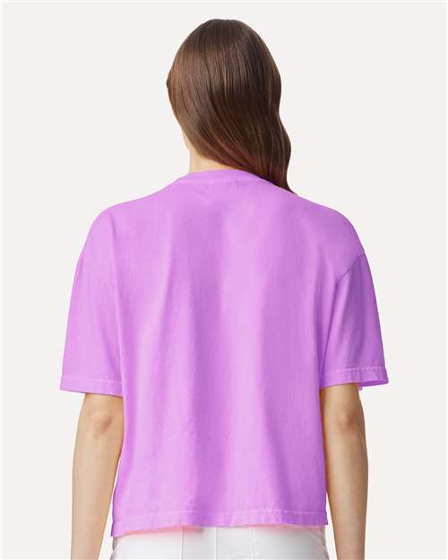 Comfort Colors 3023CL Women's Garment-Dyed Heavyweight Boxy T-Shirt - Neon Violet - model back