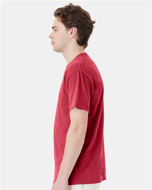 Hanes GDH150 Unisex Garment-Dyed Pocket T-Shirt - Crimson Fall - model side