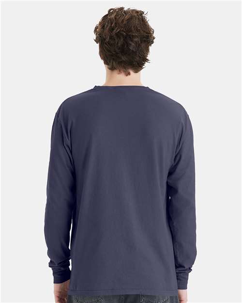 Hanes GDH250 Unisex Garment-Dyed Long Sleeve T-Shirt With a Pocket - Anchor Slate - model back