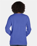 Hanes GDH250 Unisex Garment-Dyed Long Sleeve T-Shirt With a Pocket - Deep Forte Blue - model back