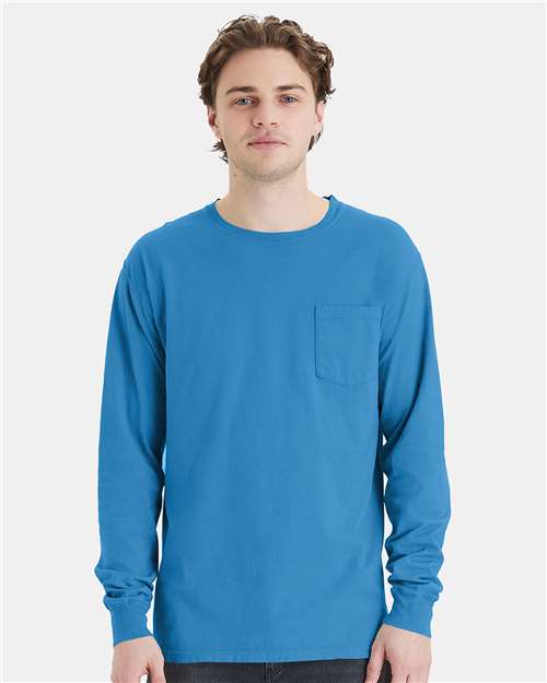 Hanes GDH250 Unisex Garment-Dyed Long Sleeve T-Shirt With a Pocket - Summer Sky Blue - model front