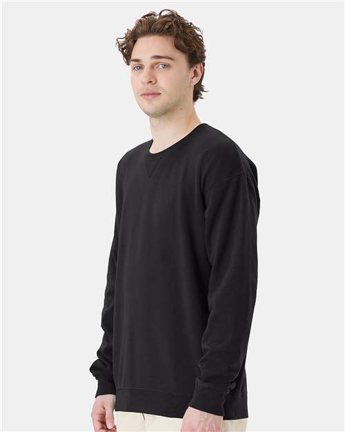 Hanes GDH400 Unisex Garment-Dyed Crewneck Sweatshirt - Black - model side