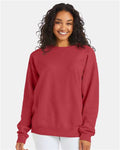 Hanes GDH400 Unisex Garment-Dyed Crewneck Sweatshirt - Crimson Fall - model front