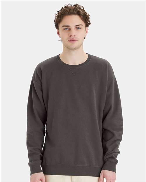 Hanes GDH400 Unisex Garment-Dyed Crewneck Sweatshirt - New Railroad Grey - model front