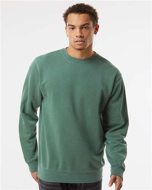 Independent Trading Co. PRM3500 Unisex Midweight Pigment-Dyed Crewneck Sweatshirt - Pigment Alpine Green - model front