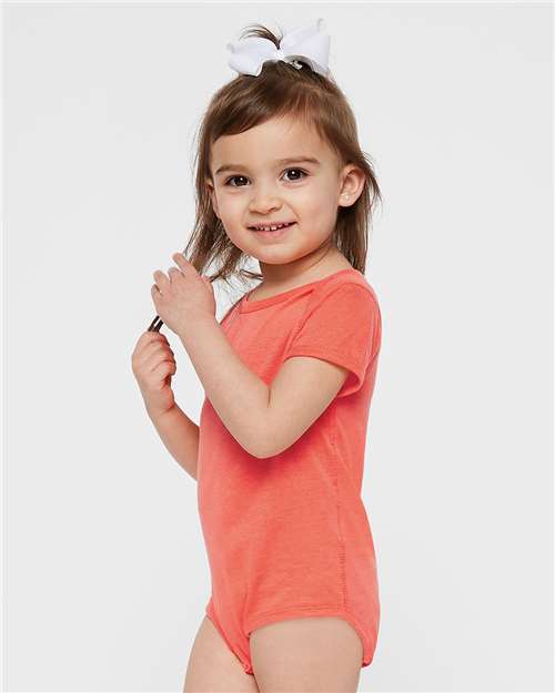 Rabbit Skins 4424 Infant Fine Jersey Bodysuit - Papaya - model side