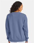 Hanes GDH400 Unisex Garment-Dyed Crewneck Sweatshirt - Saltwater - model back