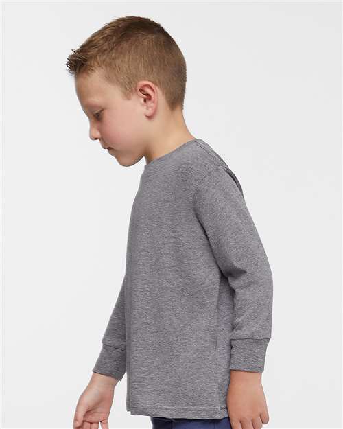 Rabbit Skins 3302 Toddler Fine Jersey Long Sleeve Tee - Granite Heather - model side