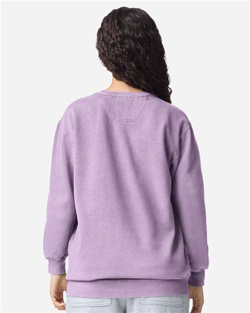Comfort Colors 1566 Unisex Garment-Dyed Crewneck Sweatshirt - Orchid - model back
