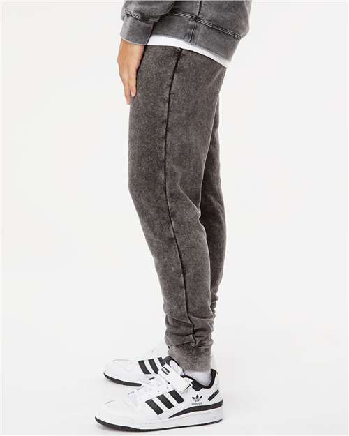 Independent Trading Co. PRM50PTMW Unisex Mineral Wash Fleece Sweatpants - Black - model side