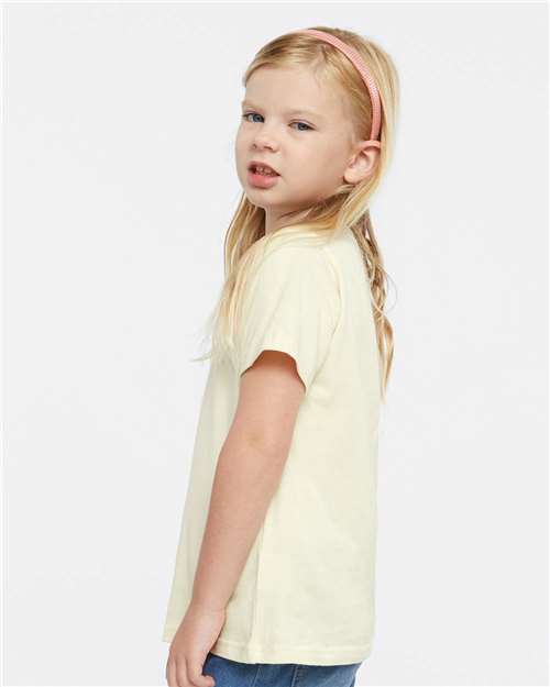 Rabbit Skins 3321 Toddler Fine Jersey Tee - Natural - model side
