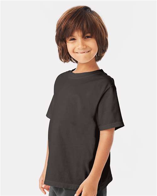 Hanes GDH175 Youth Garment-Dyed T-Shirt - New Railroad Grey - model side