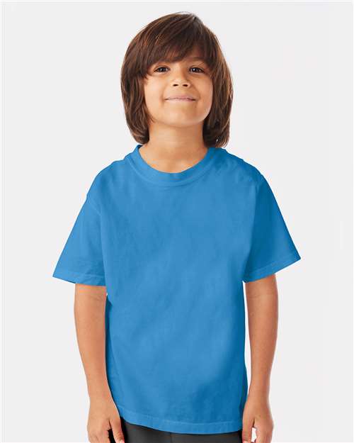 Hanes GDH175 Youth Garment-Dyed T-Shirt - Summer Sky Blue - model front
