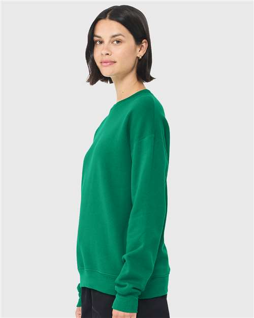Bella + Canvas 3945 Sponge Fleece Drop Shoulder Crewneck Sweatshirt - Kelly - model side