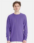 Hanes GDH200 Unisex Garment-Dyed Long Sleeve T-Shirt - Lavender - model front