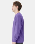 Hanes GDH250 Unisex Garment-Dyed Long Sleeve T-Shirt With a Pocket - Lavender - model side