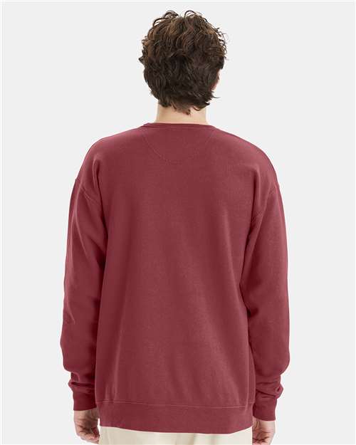Hanes GDH400 Unisex Garment-Dyed Crewneck Sweatshirt - Cayenne - model back