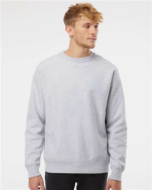 Independent Trading Co. IND5000C Unisex Legend Premium Heavyweight Cross-Grain Crewneck Sweatshirt - Grey Heather - model front