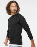 Independent Trading Co. SS1000C Unisex Icon Lightweight Loopback Terry Crewneck Sweatshirt - Black - model side