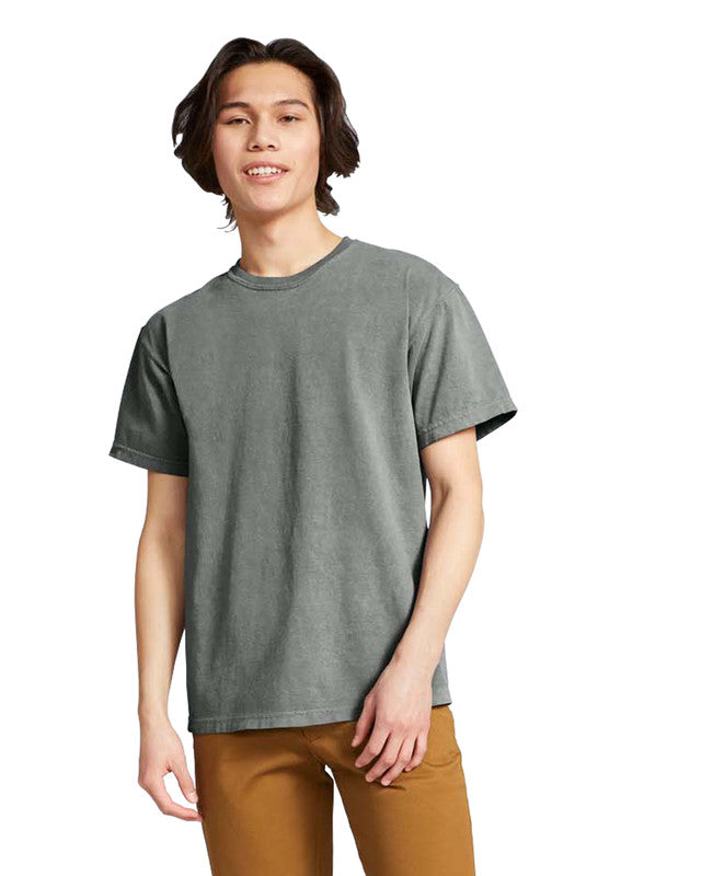 Comfort Colors C1717 Garment-Dyed Heavyweight T-Shirt - Grey - model front