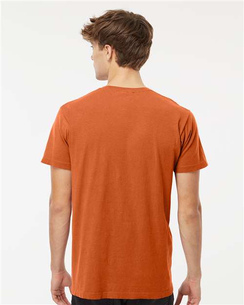 M&O 6500M Unisex Vintage Garment-Dyed T-Shirt - Burnt Orange - model back