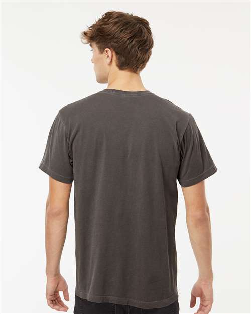 M&O 6500M Unisex Vintage Garment-Dyed T-Shirt - Charcoal - model back
