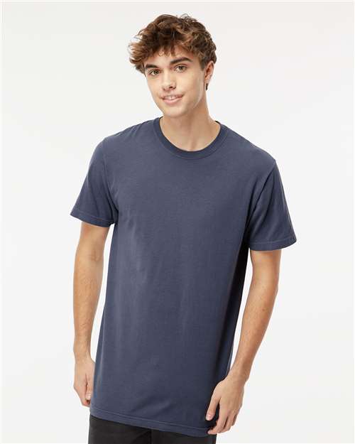 M&O 6500M Unisex Vintage Garment-Dyed T-Shirt - Navy - model front