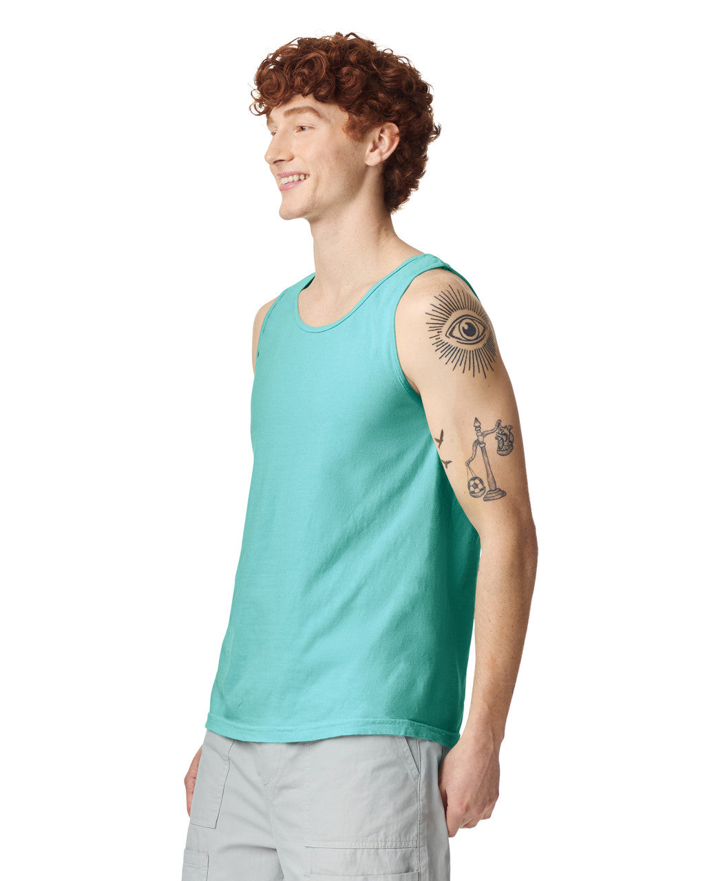 Comfort Colors 9360 Unisex Garment-Dyed Heavyweight Tank Top - Chalky Mint - model side