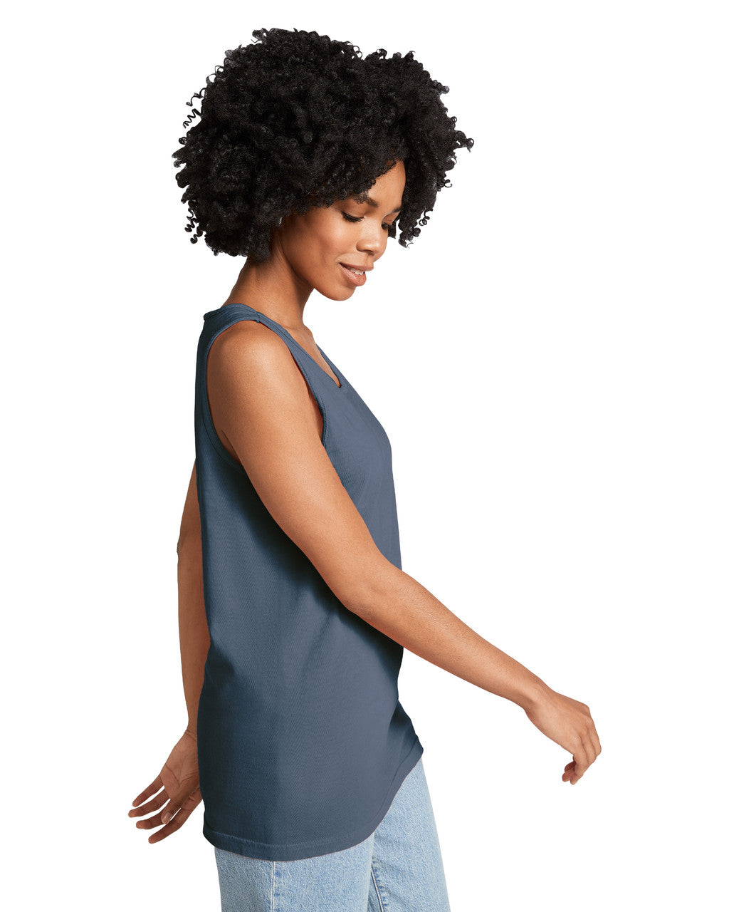 Comfort Colors 9360 Unisex Garment-Dyed Heavyweight Tank Top - Denim - model side
