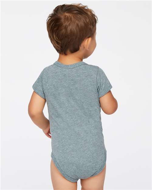 Rabbit Skins 4424 Infant Fine Jersey Bodysuit - Ice Blackout - model back