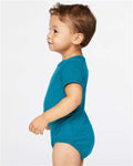 Rabbit Skins 4424 Infant Fine Jersey Bodysuit - Oceanside - model side