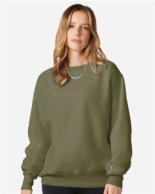 Champion S149 Unisex Reverse Weave Crewneck Sweatshirt - Fresh Olive - model front