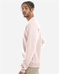 Champion S600 Powerblend Crewneck Sweatshirt - Body Blush - model side