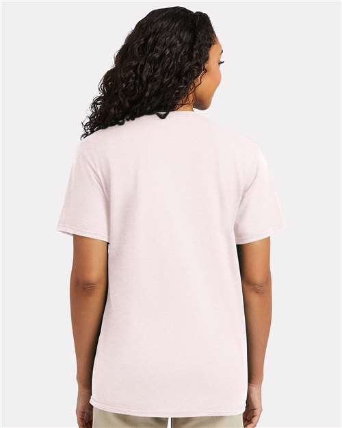 Hanes 4980 Perfect-T T-Shirt - Body Blush Heather - model back