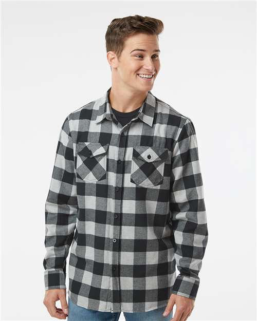 Independent Trading Co. EXP50F Unisex Flannel Shirt - Grey Heather/ Black - model front