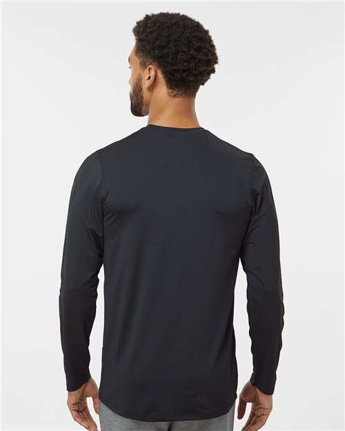 Paragon 222 Unisex Aruba Extreme Performance Long Sleeve T-Shirt - Black - model back