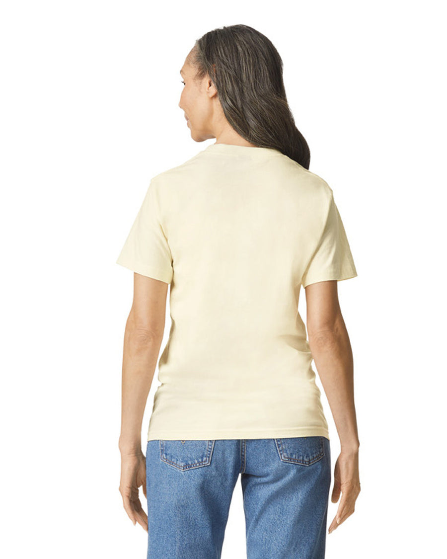Gildan GH000 Hammer T-Shirt - Off White - model back