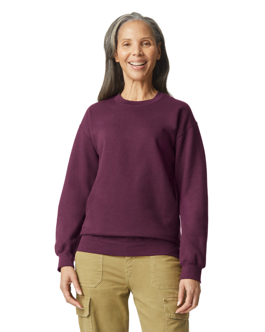 Gildan SF000 Unisex Softstyle Midweight Crewneck Sweatshirt - Maroon - model front
