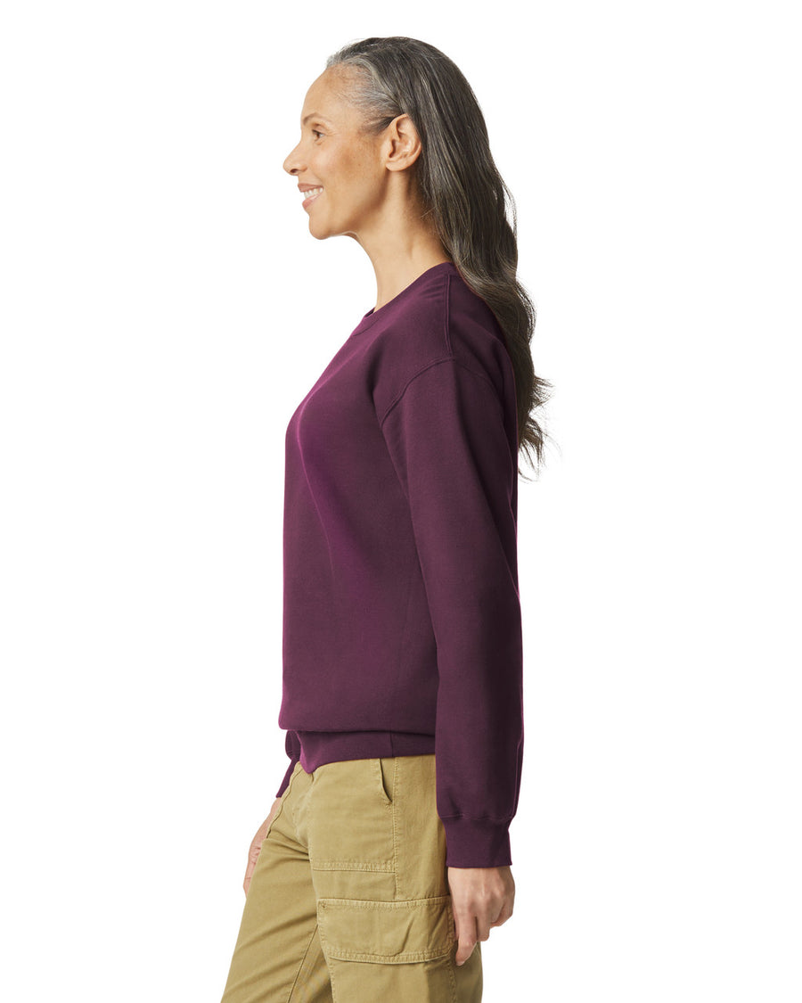 Gildan SF000 Unisex Softstyle Midweight Crewneck Sweatshirt - Maroon - model side